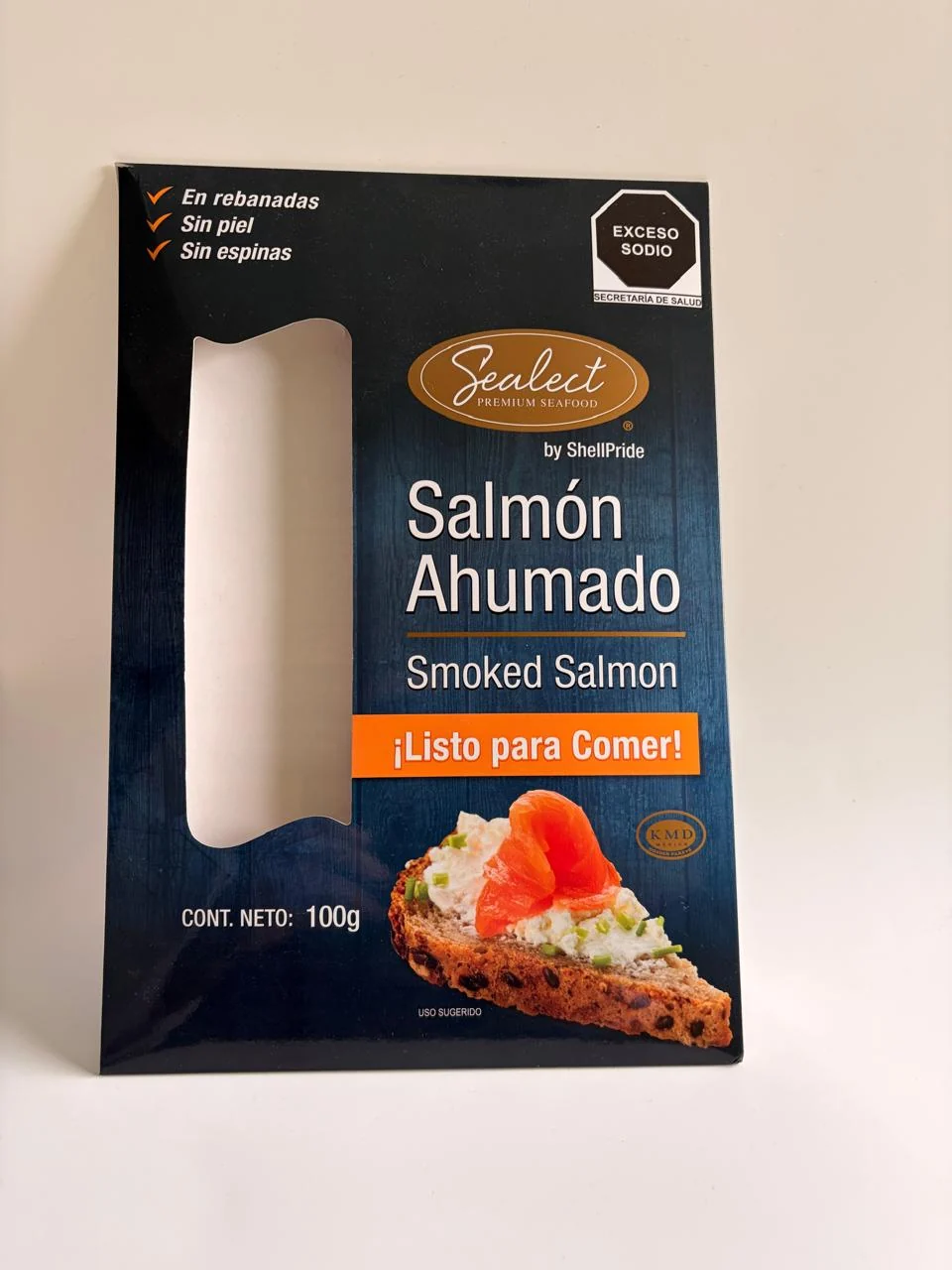 Empaque alimenticio de salmón